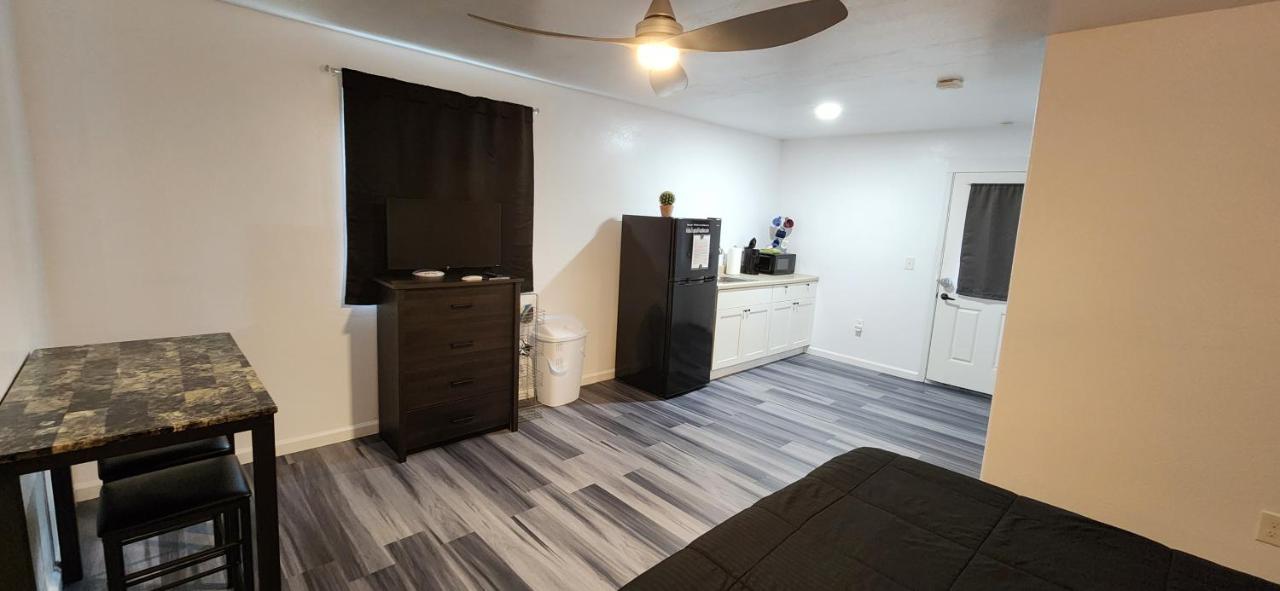 #1 New! Couples Getaway Self Checkin Studio Apt Keaau Esterno foto
