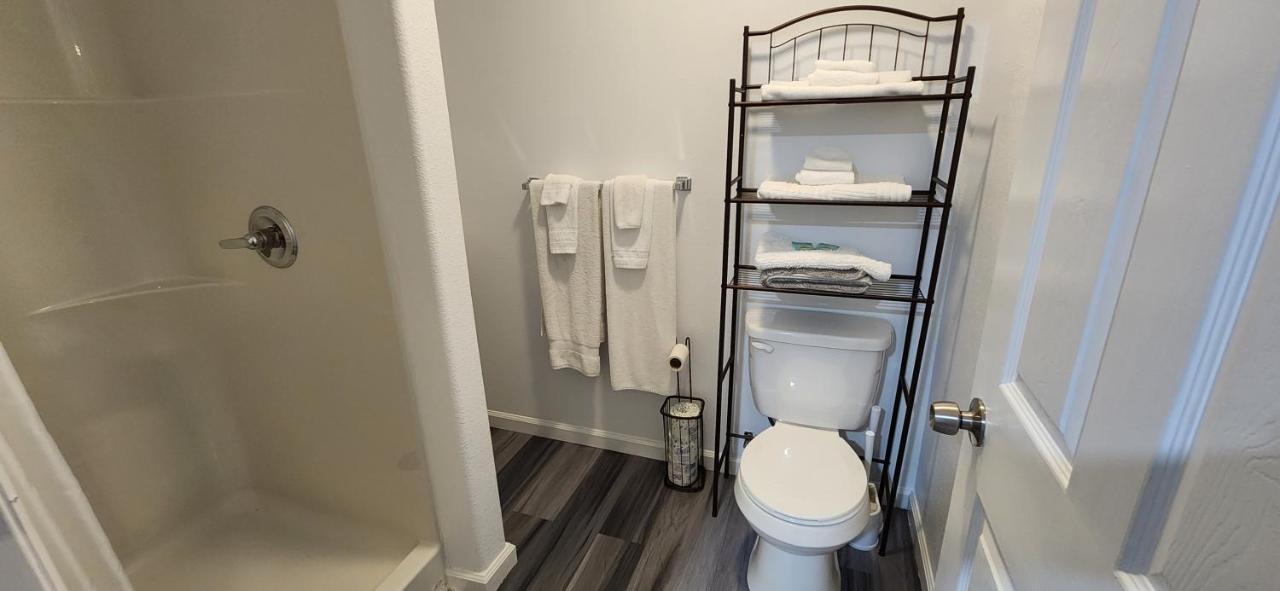 #1 New! Couples Getaway Self Checkin Studio Apt Keaau Esterno foto